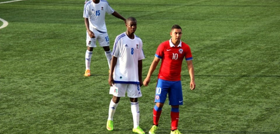 Neftaly y el chileno Vargas y en un segundo término Creever.