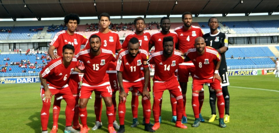 Equipo inicial del Nzalang Nacional.